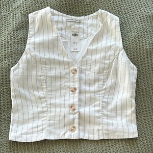 NWT Abercrombie & Fitch White and Blue Striped Button Vest